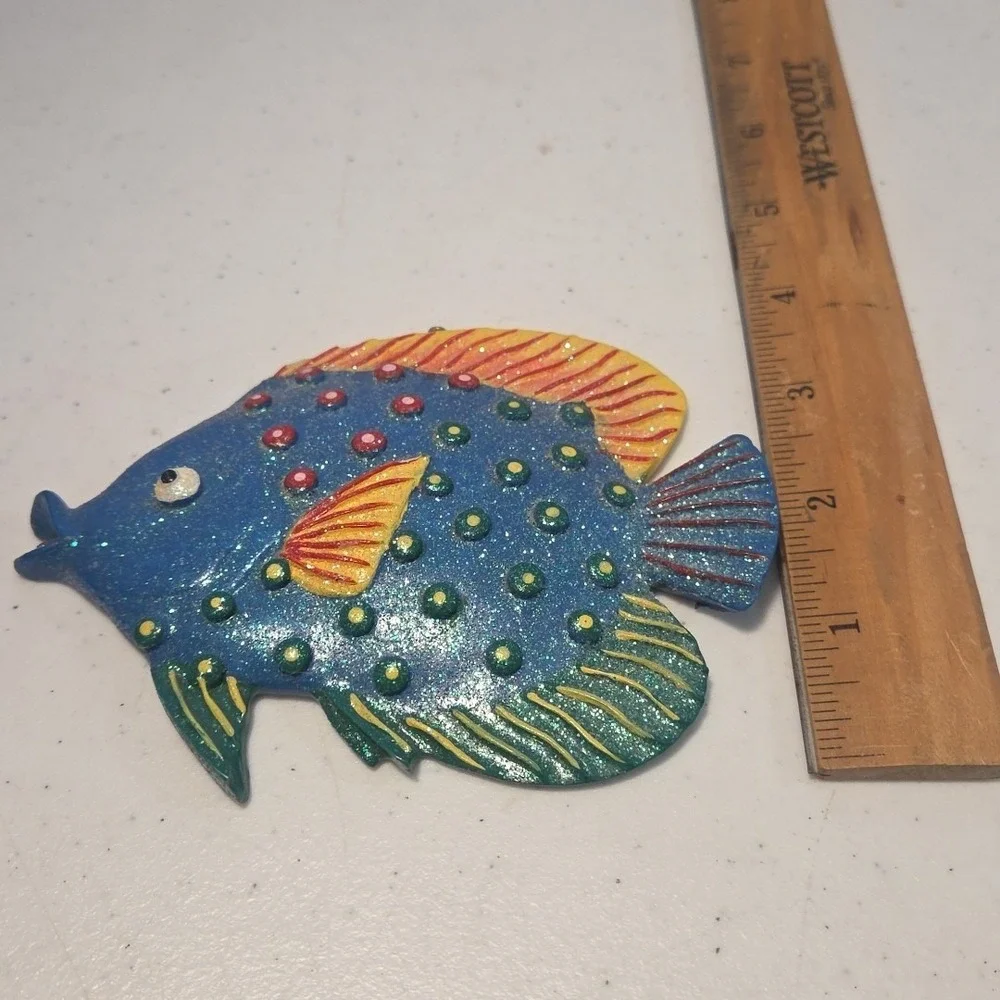 Vintage Sparkly Tropical Plaster Fish Wall Glittee Rainbow Ocean Water Plaque
